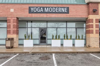 Yoga Moderne Featured on "Visit Overland Park"